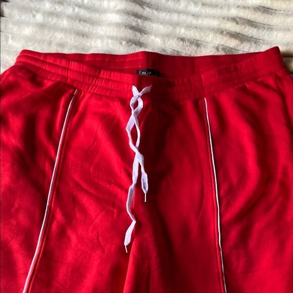 Love Red Sweat Jacket and Track Pants with Plush Fabric and Relaxed Fit - Picture 4 of 5